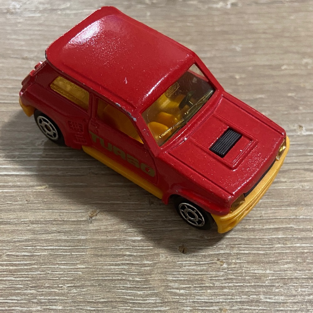 Vintage 1980 Majorette Renault R5 Turbo No 255 Red Diecast Rally Rallye Car
